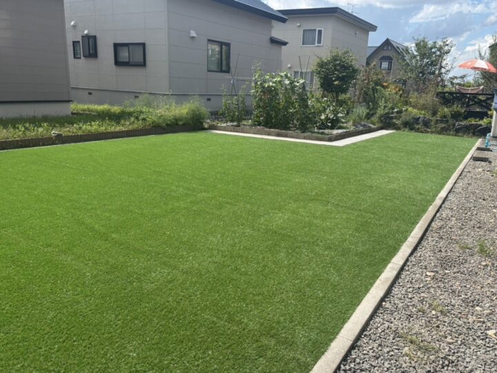 東川町 O様邸　人工芝張替工事